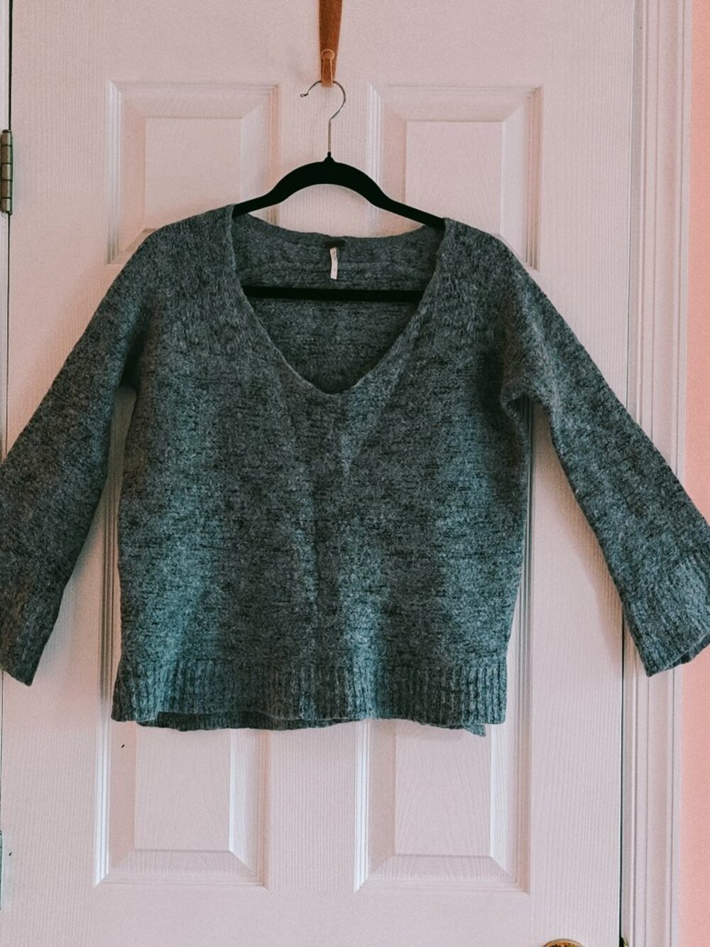 FREE PEOPLE Alpaca Mohair Blend V-neck Sweater Green Medium